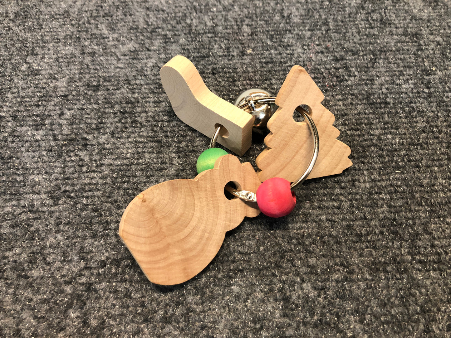 5180 Holiday Fling Jingle Ring Toy